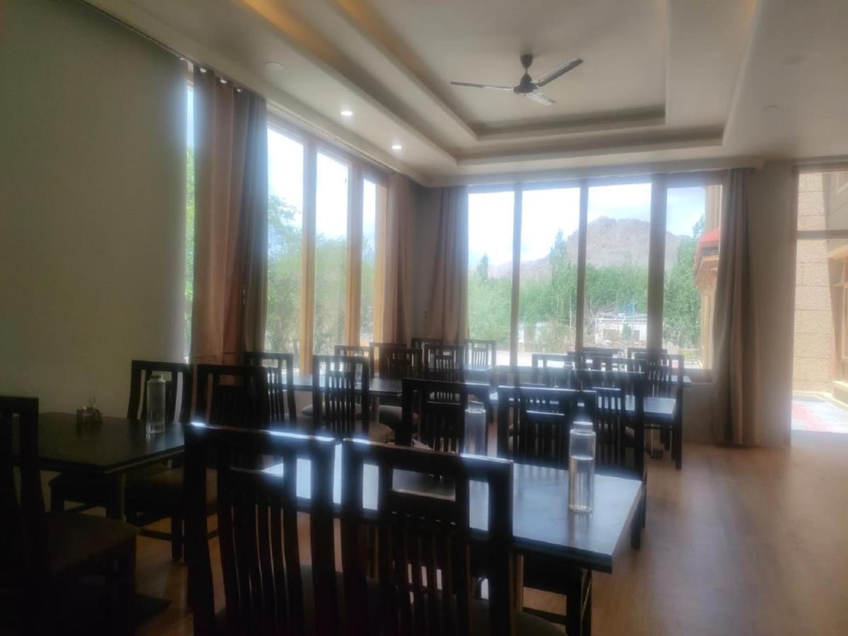 לה Hotel Alpine Ladakh מראה חיצוני תמונה