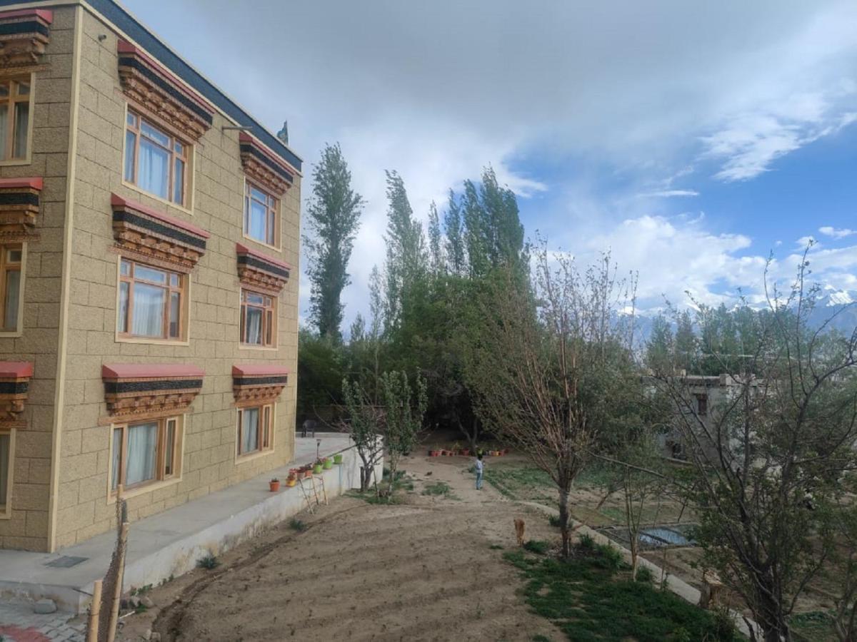 לה Hotel Alpine Ladakh מראה חיצוני תמונה